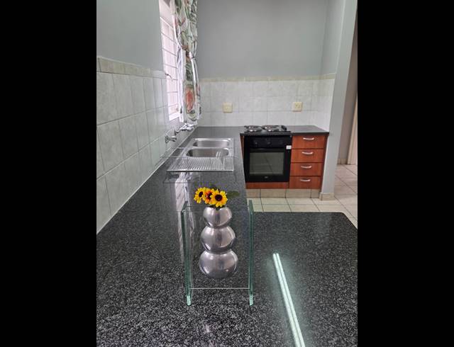 2 bed property for sale in NOORDHANG